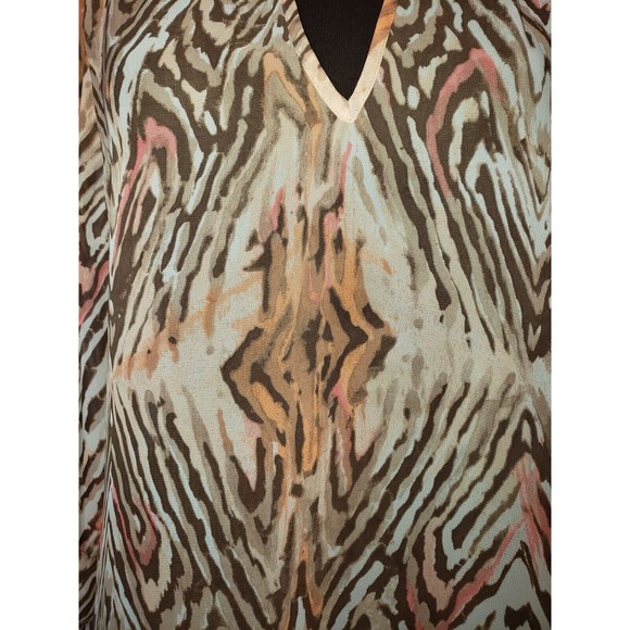 Chicos Travelers Collection Sheer Blouse Animal Aztec Print Roll Sleeve Sz 1 Med - Picture 2 of 12